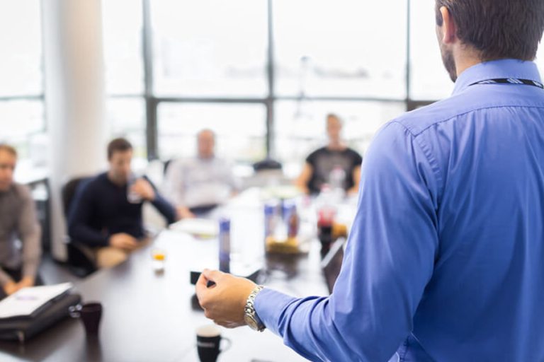 Building a Thriving Workplace How Emerging Leadership Programs Shape Organizational Culture