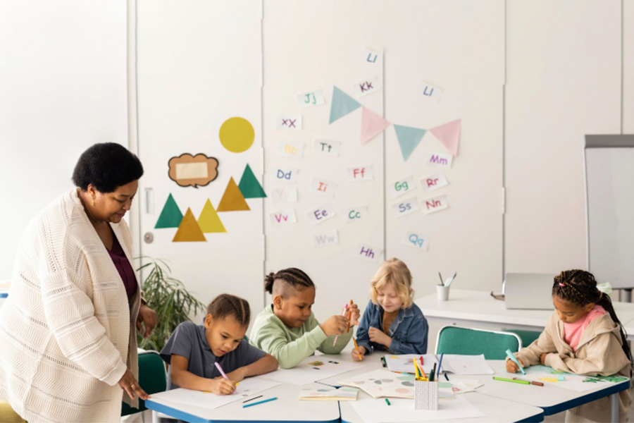 How to Build Real Confidence Through Kindergarten Teacher Courses in Singapore