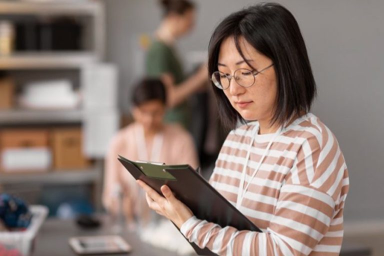 Why Parent Communication Improves With Preschool Management Apps