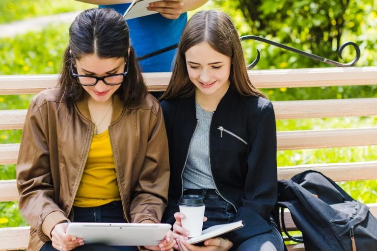 Part Time Jobs in Australia How Much Can Students Earn